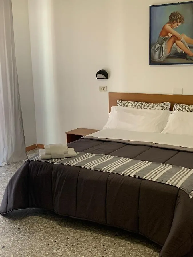 Villa Del Bagnino Rimini 2*,